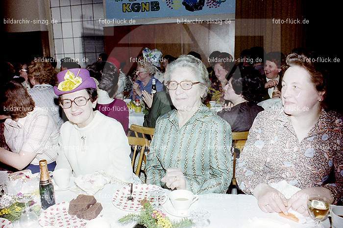 1979 Möhnekaffee im Helenensaal Sinzig: MHHLSN-008965