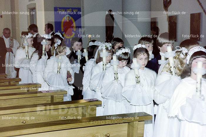 1979 Kinderkommunion in Westum: KNWS-009692