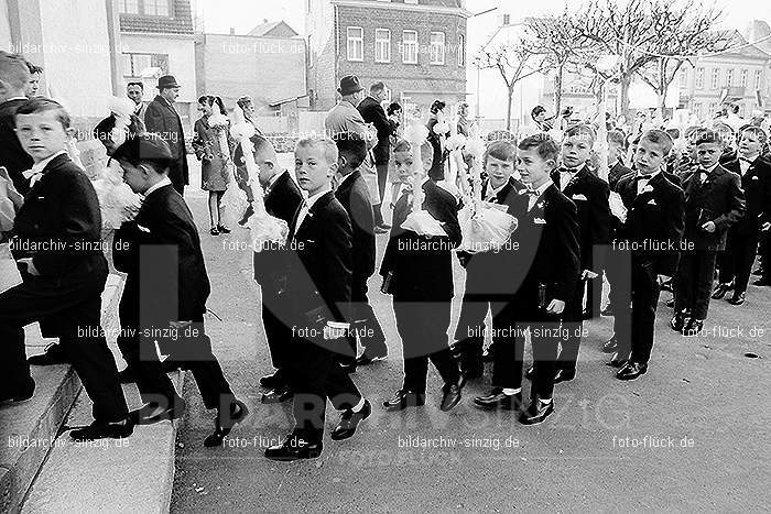 1967 Weißer Sonntag Kommunion in Sinzig St. Peter: WSSNKMSNSTPT-009919