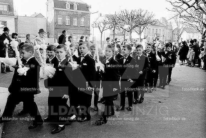 1967 Weißer Sonntag Kommunion in Sinzig St. Peter: WSSNKMSNSTPT-009920