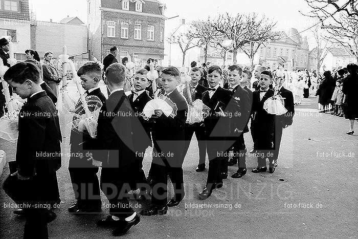 1967 Weißer Sonntag Kommunion in Sinzig St. Peter: WSSNKMSNSTPT-009922