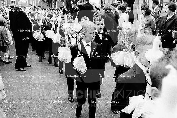 1967 Weißer Sonntag Kommunion in Sinzig St. Peter: WSSNKMSNSTPT-009988